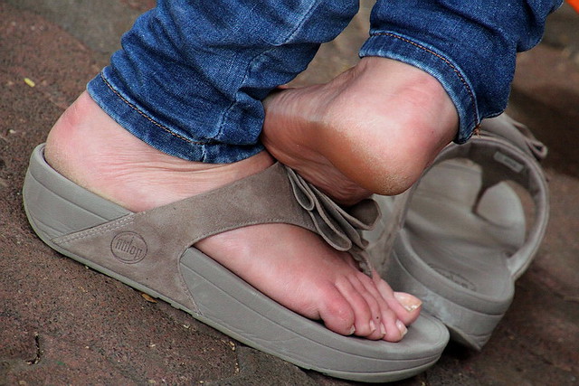 Sandals shoeplay