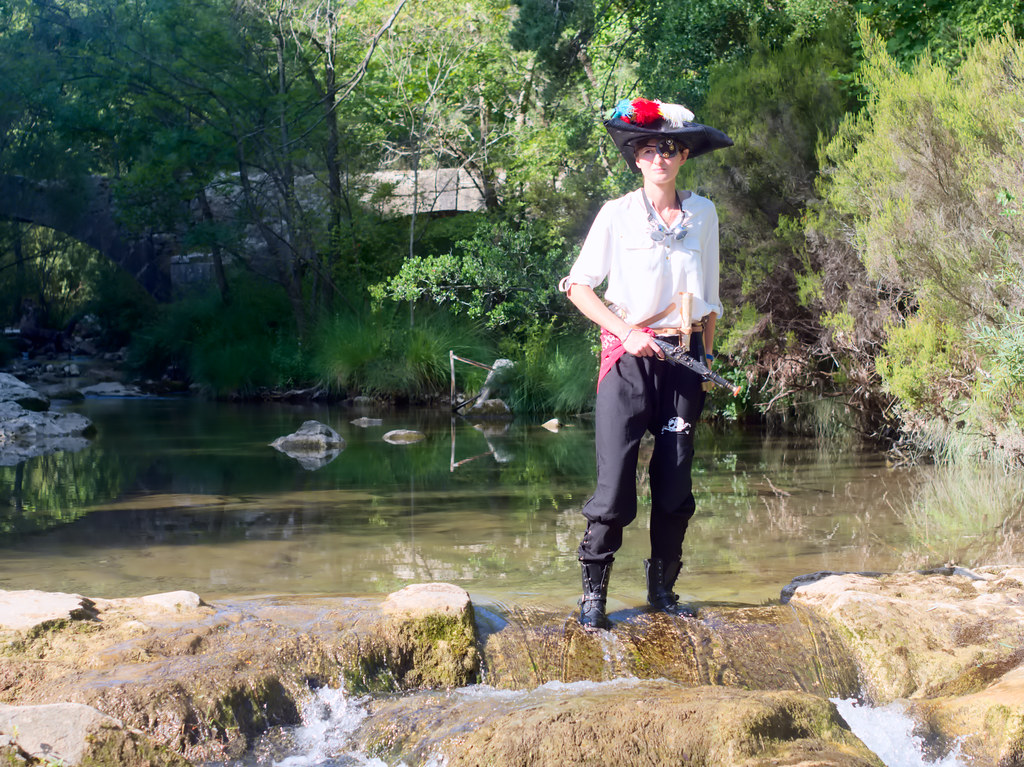 Shooting Steampunk - Cosplay Na - Gorges du Caramy - Tourves -2018-07-17- P1300890