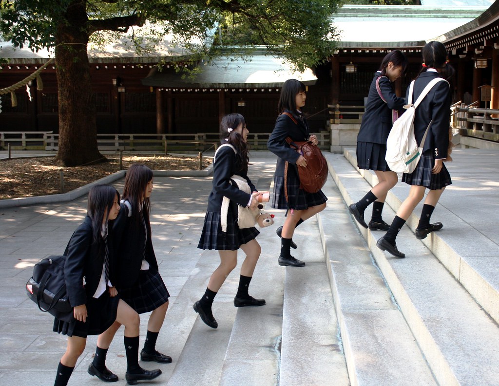 Japanese schoolgirl tease fuck herself