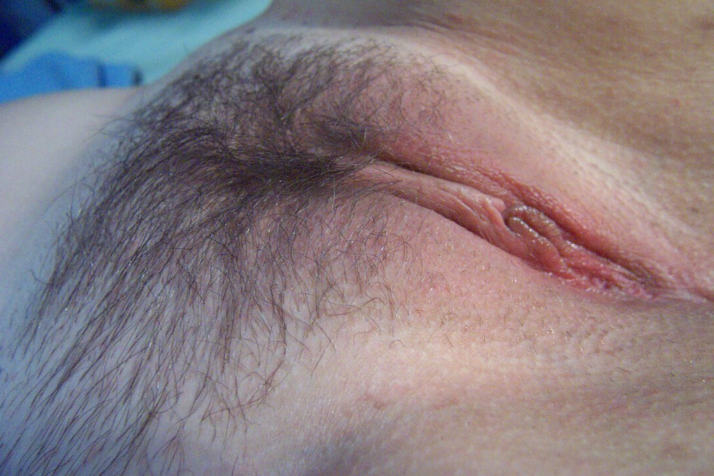 Wifes pussy hair showing