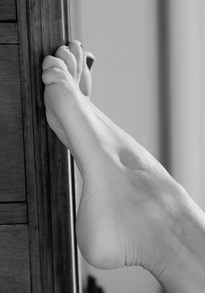 Сексуальные голые ноги фото