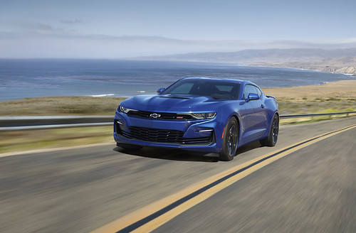 The 2020 Camaro SS sports an updated new front fascia derived from the beloved 2019 SEMA concept car.