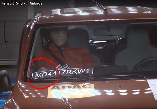 kwid airbag lateral
