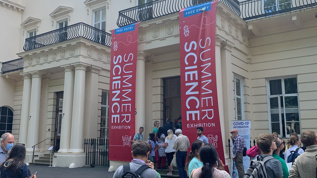 伦敦皇家学会是上周令人印象深刻的沉浸式“夏季科学展览”的举办地。. 图片来源:英国皇家学会. 