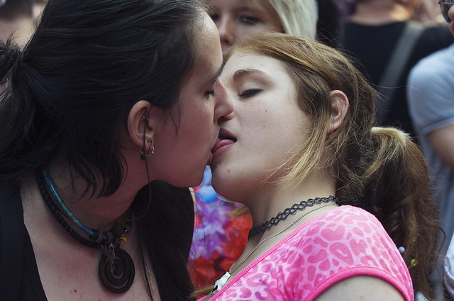 Фото с лесбийской вечеринки