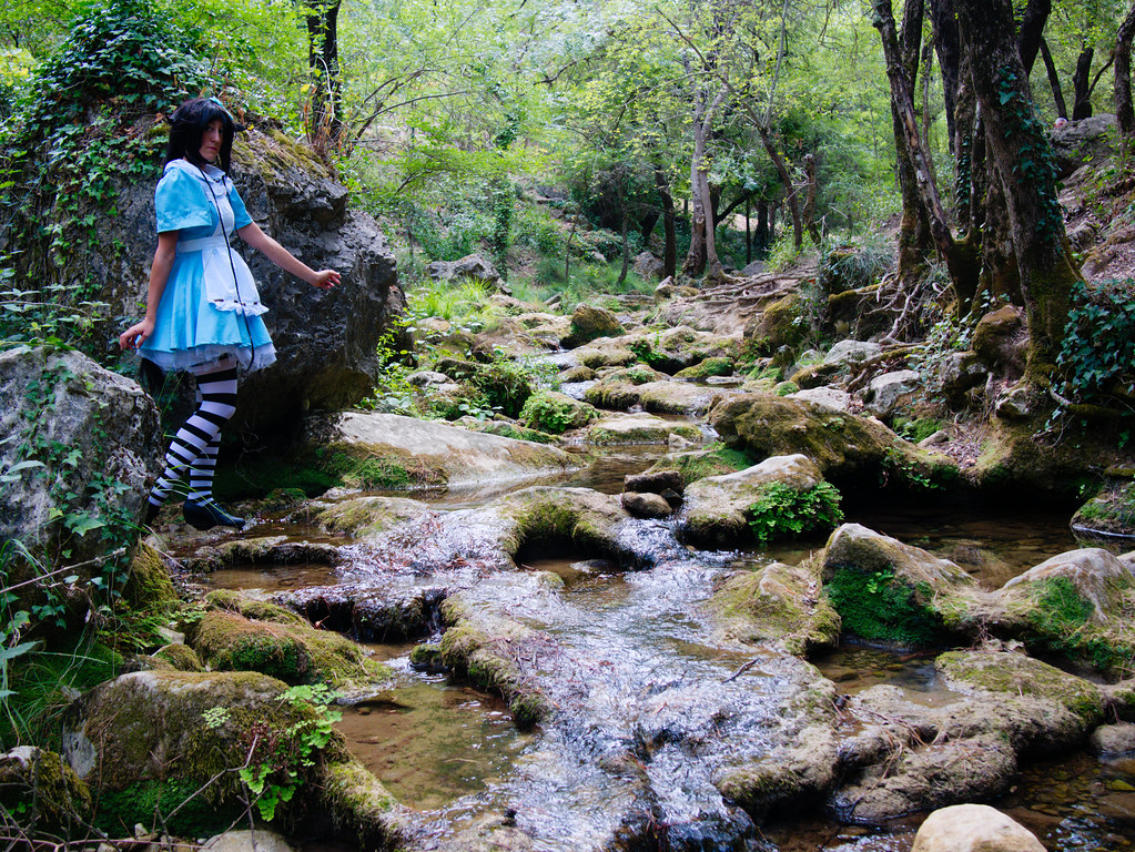 Shooting Alice Wonderland - Pandora Hearts - Sources des Encanneaux - Auriols - 2015-08-18- P1190489