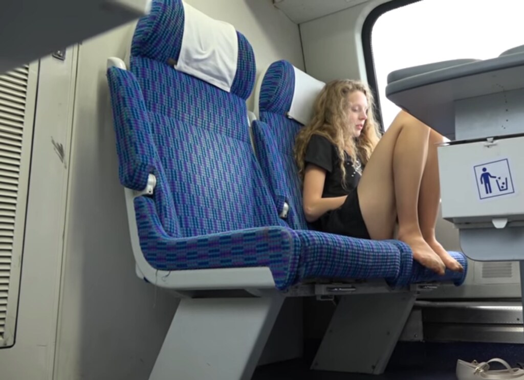 Порно Видео Лесби В Поезде