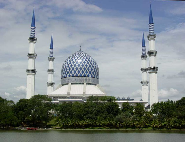 Sultan Salahuddin Mosque