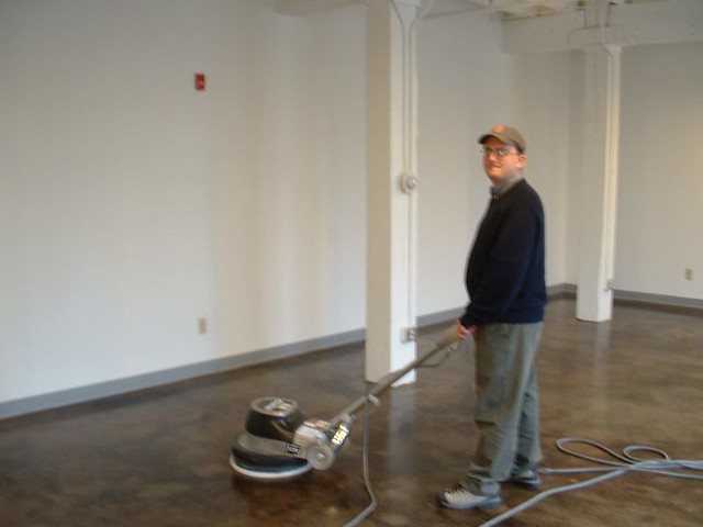 Floor Machine Buffing Is Necessary Load Area With Wax Th Flickr