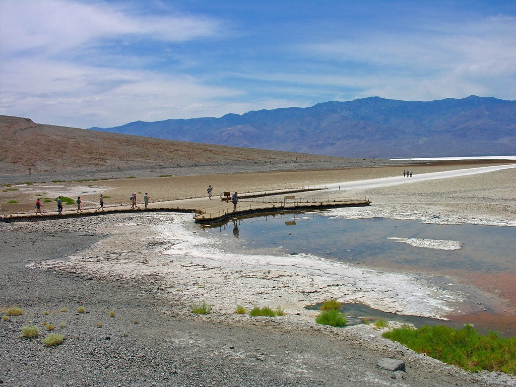 Badwater Basin of Death Valley - 282 Feet Below Sea Level | Flickr