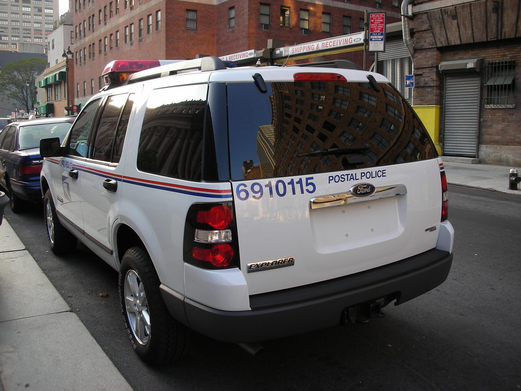 UNITED STATES POSTAL SERVICE (USPS) POLICE - FORD EXPLORER… | Flickr
