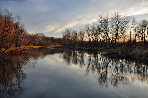 reflections landscapes illinois nikon midwest sunsets hdr beautifulclouds pinoy silhouttes naturescapes desplainesriver beachpark manualmode d90 fallseason wetreflections northernillinois handheldshot pseudohdr lakecountyillinois lakecountyforestpreserves aperturef80 highdynamicrangeimages setholiver1 wadsworthforestpreserve circularpolarizers 0005secondexposure gurneewoodsforestpreserve wadsworthcanoelauncharea sunsetcaptures