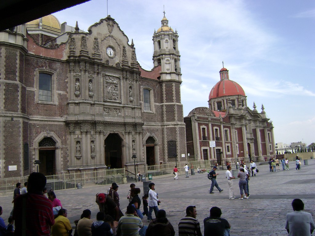 Santuario de Guadalupe, Tepeyac, Ciudad de México/Mexico City - www.meEncantaViajar.com