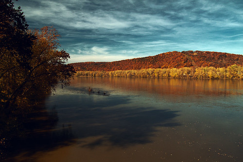autumn mountain fall water river riverside pennsylvania susquehanna