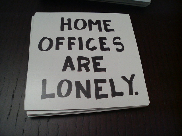 Home offices are lonely - 23112006159