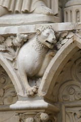 Notre Dame de Paris - bas relief