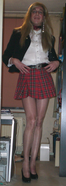 tartan mini skirt 2