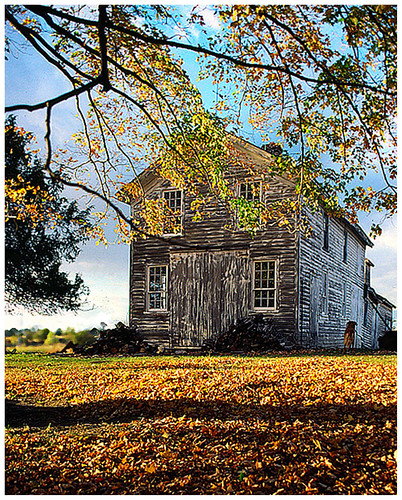 Michigan Farm Building on Kodachrome by hz536n/George Thomas