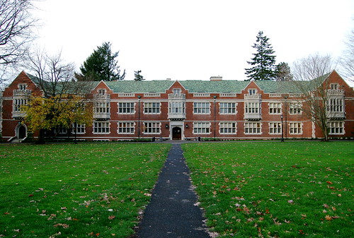 Eliot Hall, Reed College