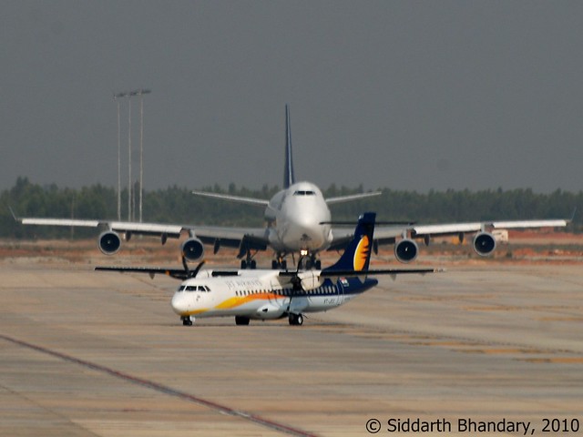 The smallest and biggest aircraft @ BIAL ramp