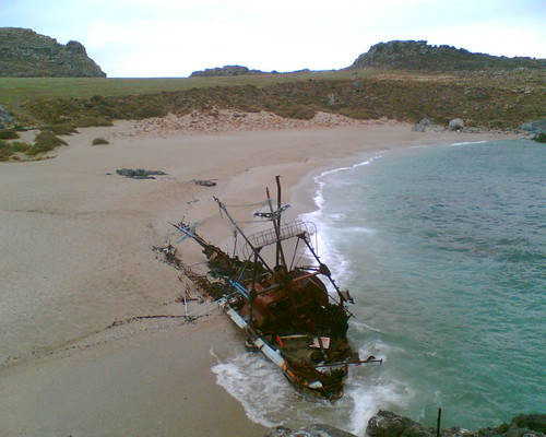 Ship wreck on Skinaria beach