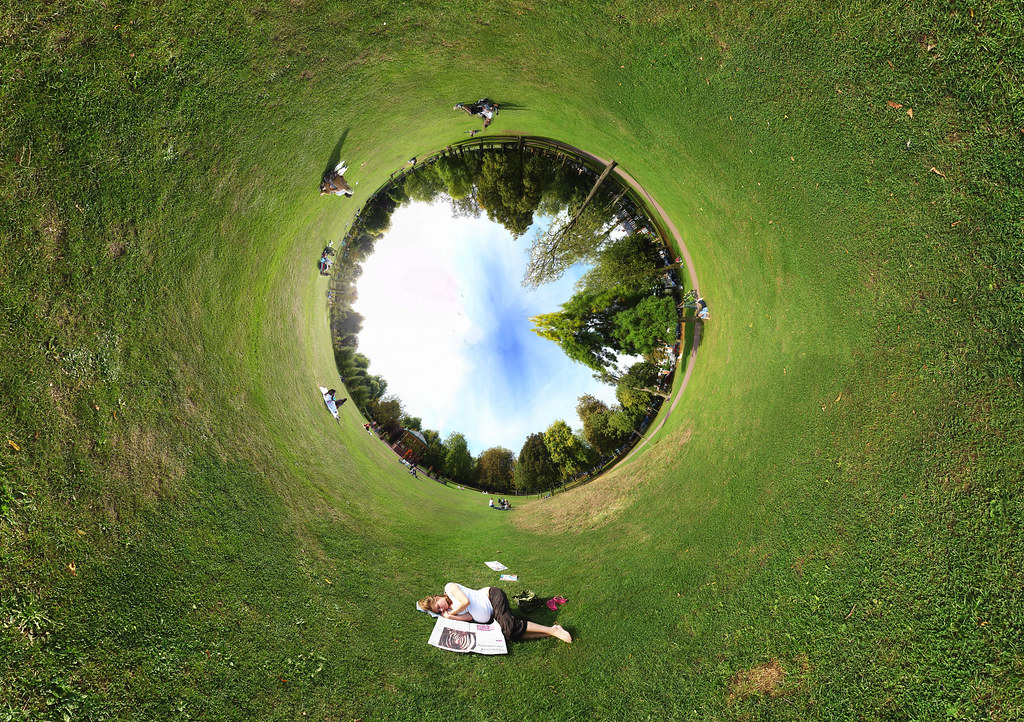 Queens Park 360 panorama - inside out by strollerdos