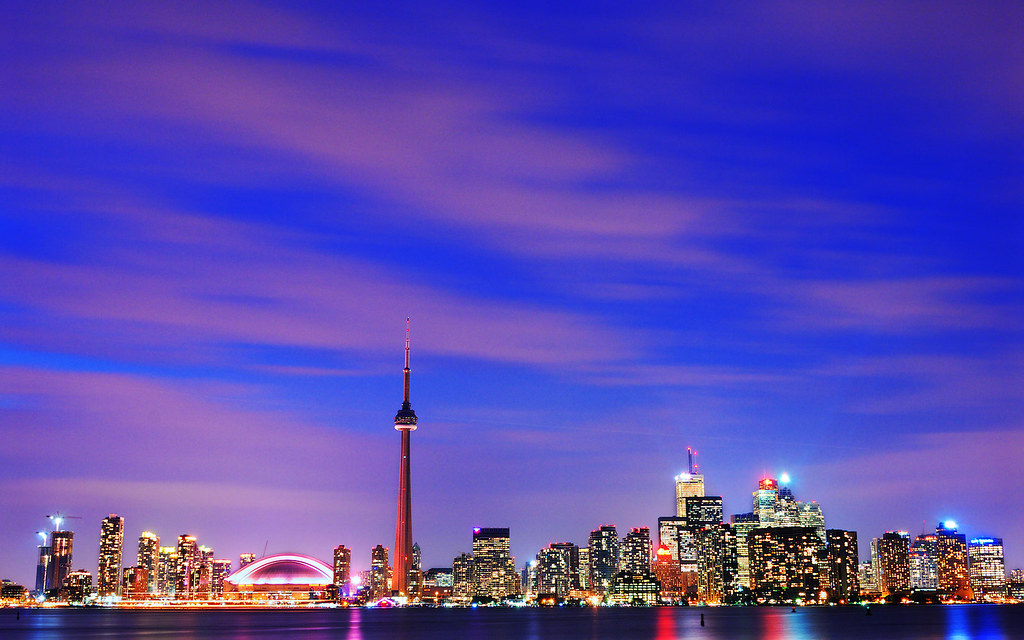 The Blue Hour on Toronto, with a touch of pink by David Giral | davidgiralphoto.com