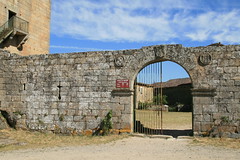 Entrance to Castelo de Monterrei