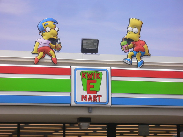 7-11 Kwik-E-Mart - Chicago - Bart & Milhouse