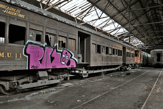 Tren & Graffiti