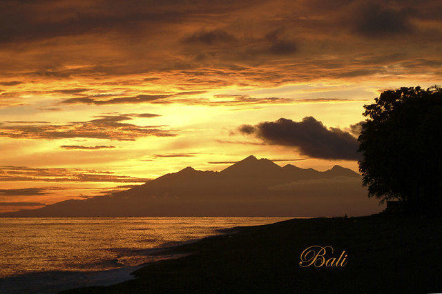Amed Sunrise, Bali