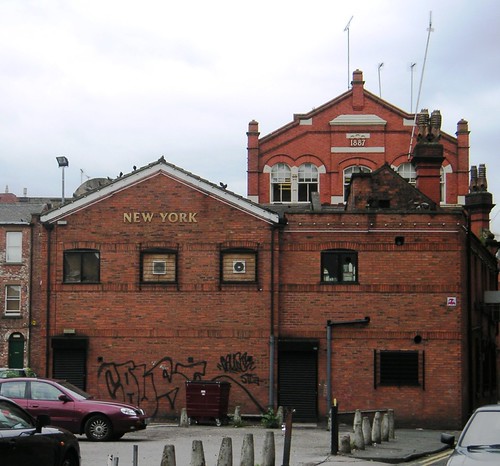 Back of the New York pub | by AlanFleming