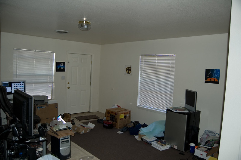 Apartment Living Room (dirty)