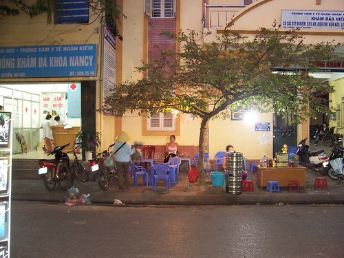 Bia Hoi alley, Hanoi | by mattdolan11