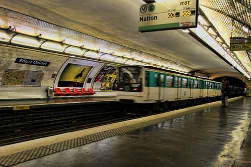 Edgar Quinet Metro Station
