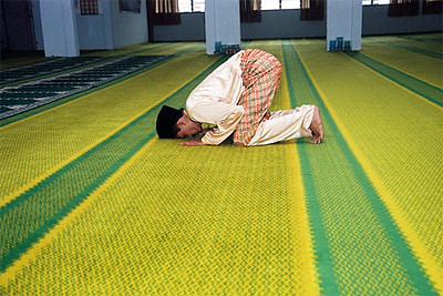 ISLAM by ZAIN | My friend performed two-rakaat solat sunnat … | Flickr