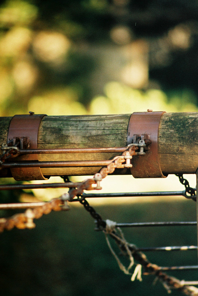 overhead ladder