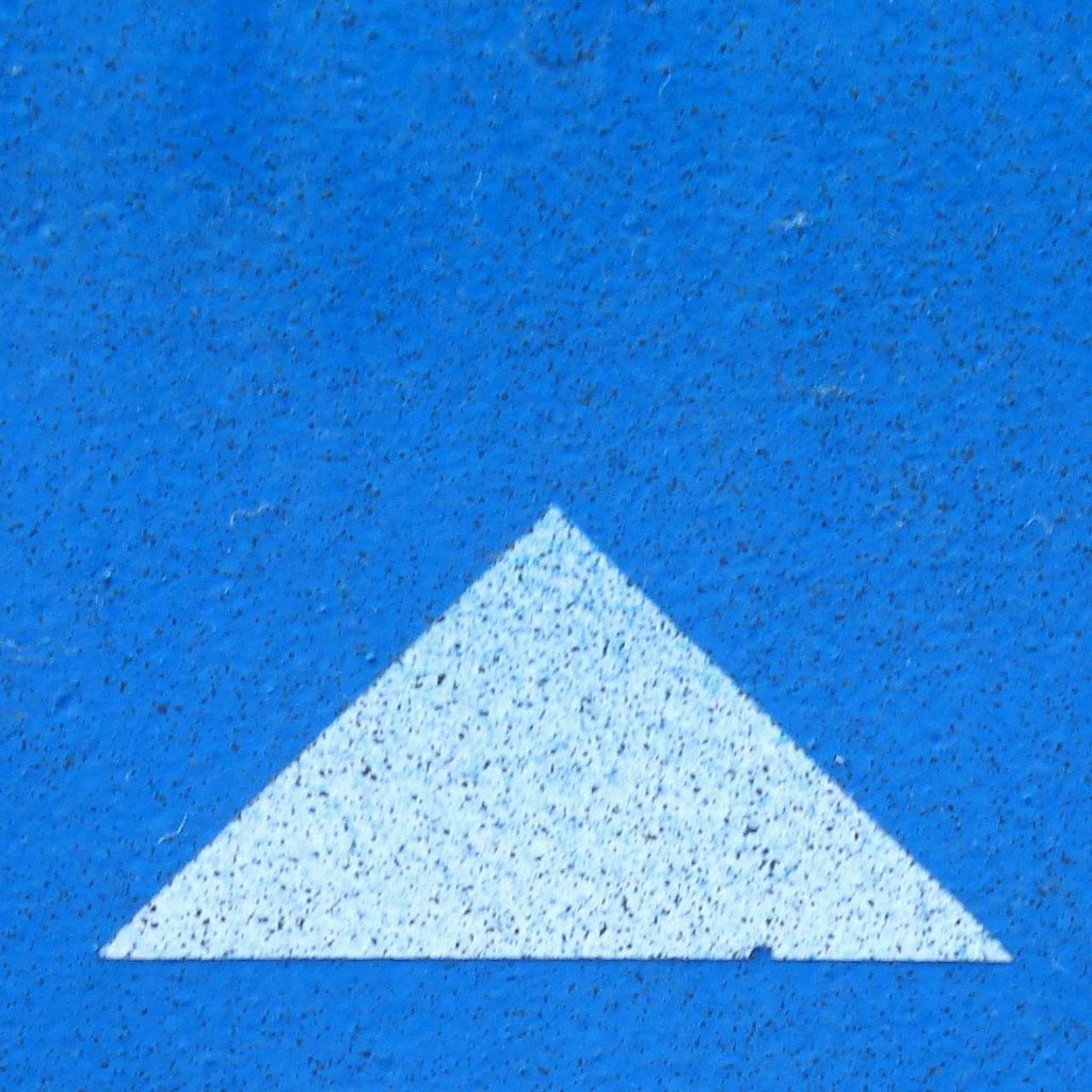 Triangle Tom Triangle | Construction equipment. | Tom Magliery | Flickr