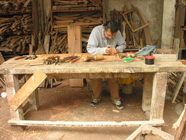 Colonial Style Wood Carver