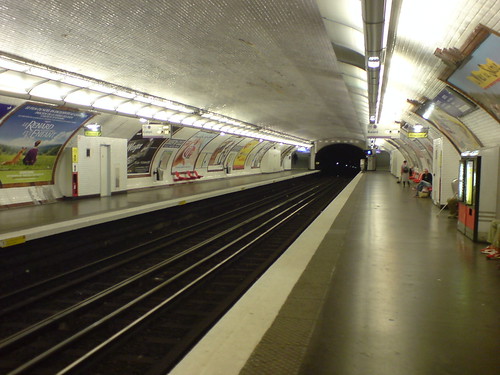 Metro: estacin Charenton-coles