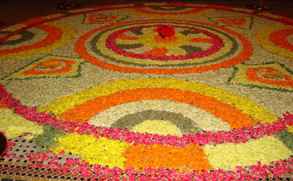 Floral art-Pookalam-Onam-Kerala-1 | Pookalam is an intricate… | Flickr