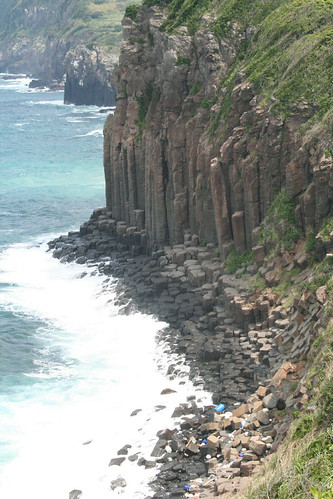 Basalt columns | by Batmo