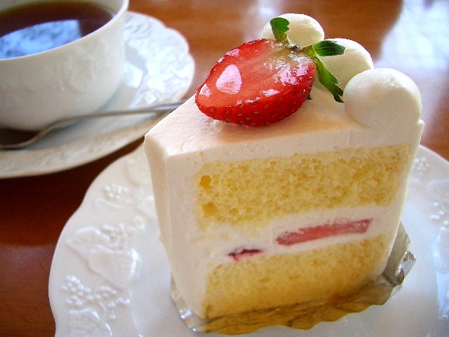 strawberry cake