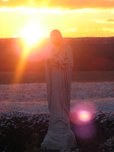 IMG_0590 by junior02157, newyork statue sunrise mary retreat geneseeabbey