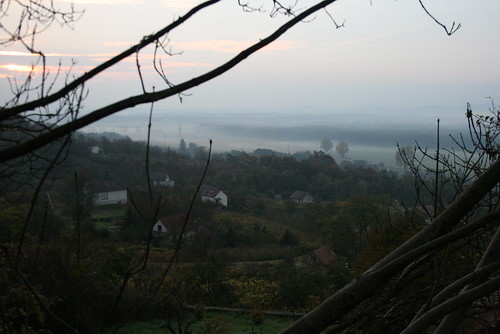 panorama fall fog hungary view valley outlook hegy ungarn 2010 kirándulás táj köd hongrie domb ősz október túra hétvége séta ködös őszi domok