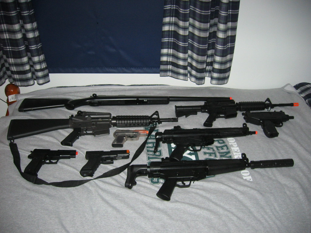 This is what I have, My airsoft arsenal, binlugy