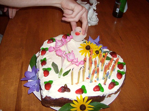 Beautiful Hummingbird Birthday Cake - Masterpiece by Mary | Flickr