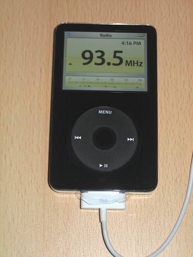 iPod_80GB_Black_ 021 | by flickr_user_2