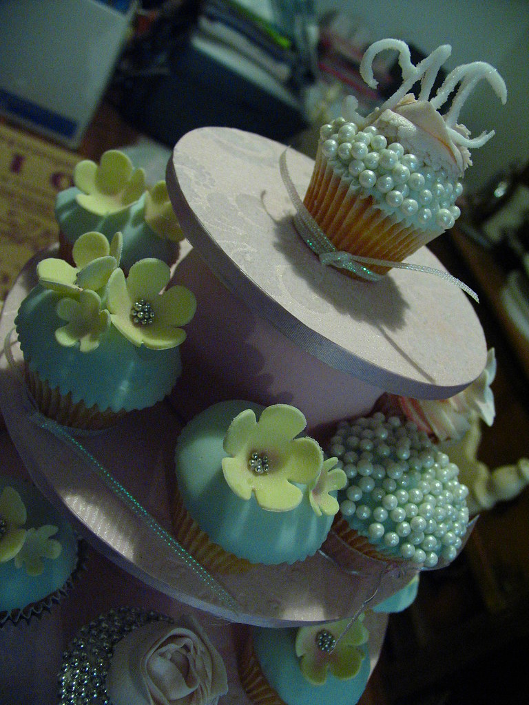 Wedding Magazine Shoot Cupcakes