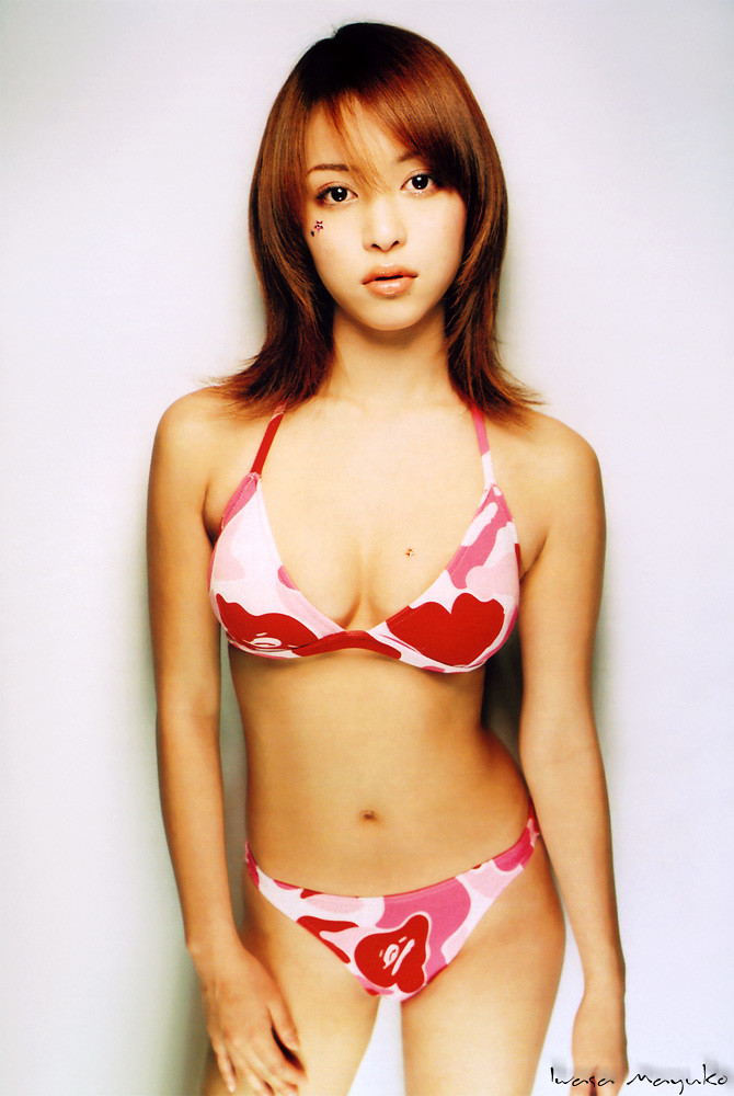 BATHING APE GIRLS Mayuko Iwasa in collaboration with Weekl. pink, girl, jap...